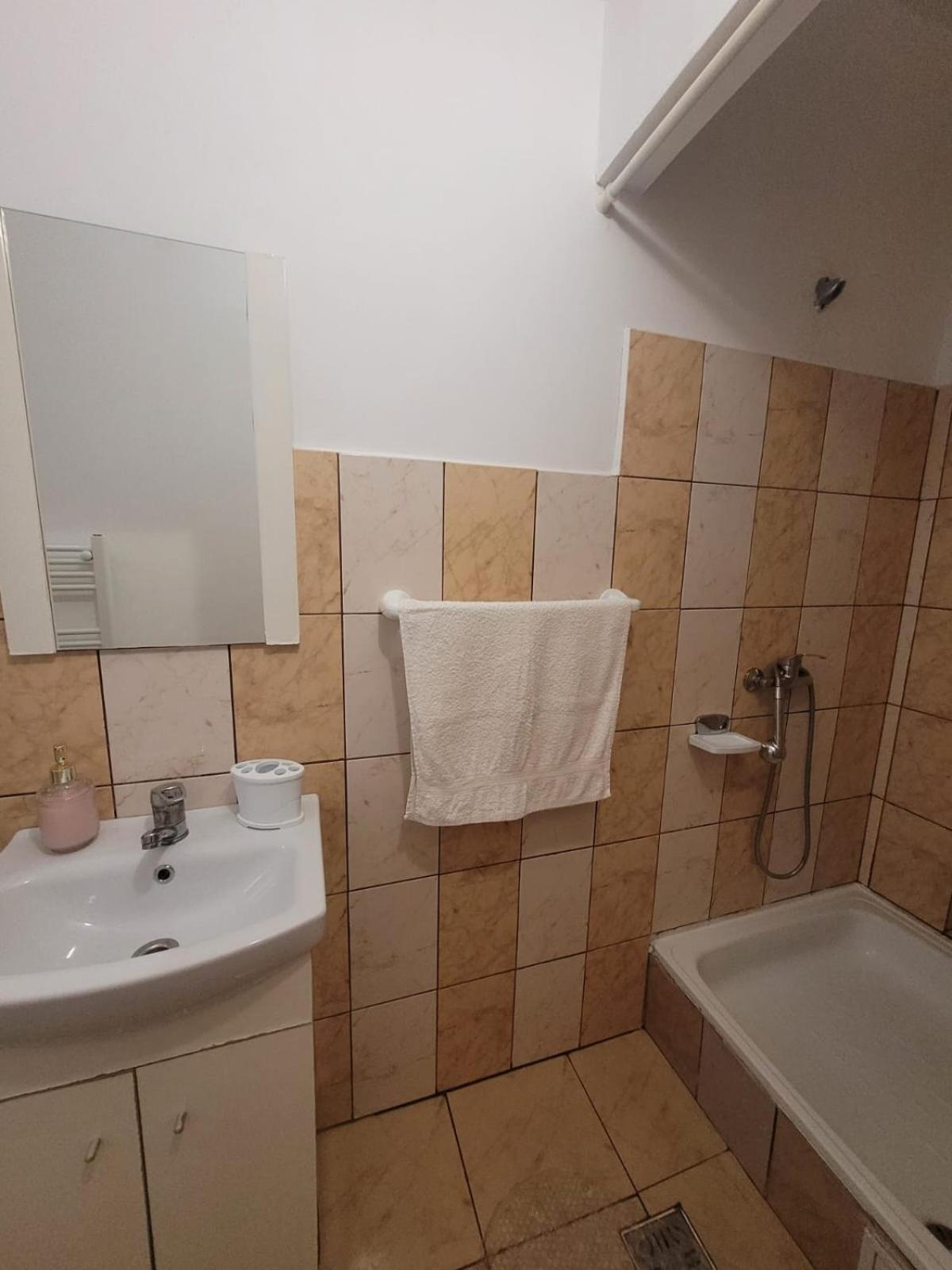 Cazare Eforie Nord, Plaja Acapulco, Garsoniere Four Studios, Bucatarie Comuna, Baie Proprie, Etaj 4, Fara Lift Dış mekan fotoğraf